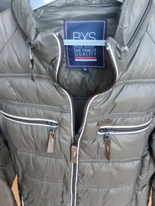 Chaqueta BXS acolchada verde militar Talla M