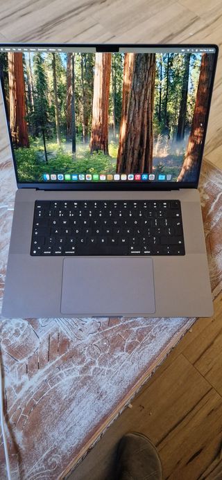 MacBook Pro 16" M1 Pro 16GB 512GB