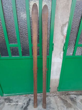 Sci in legno antichi