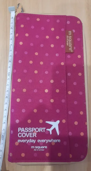 Cartera porta documentos viaje rosa lunares