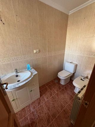 Casa adosada en venta en Úbeda