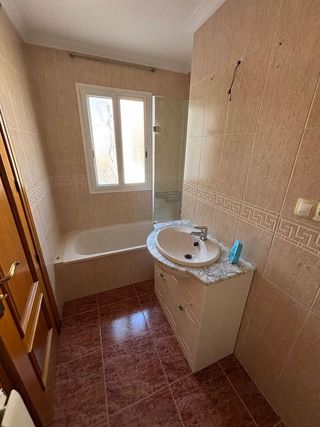Casa adosada en venta en Úbeda