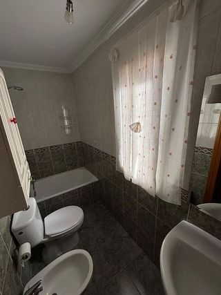 Casa adosada en venta en Úbeda