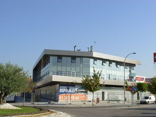 Oficina en alquiler en Fuentebella-San Felix-El Leguario en Parla