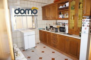 Piso en alquiler en Los Ángeles - Cruz de Caravaca en Almería