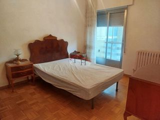 Piso en alquiler en Centro Ciudad en León