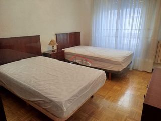 Piso en alquiler en Centro Ciudad en León