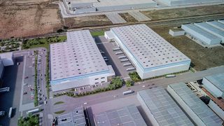 Nave industrial en alquiler en Alovera