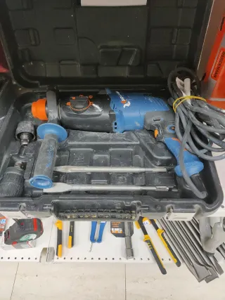 Taladro Martillo Dexter con Maletín