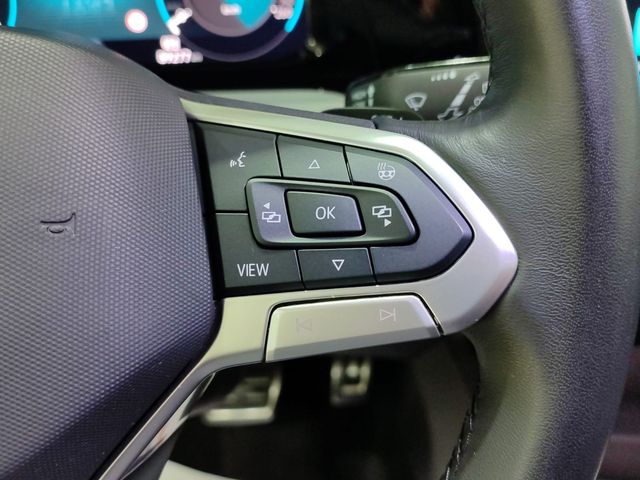 VOLKSWAGEN Golf Life 2.0 TDI DSG