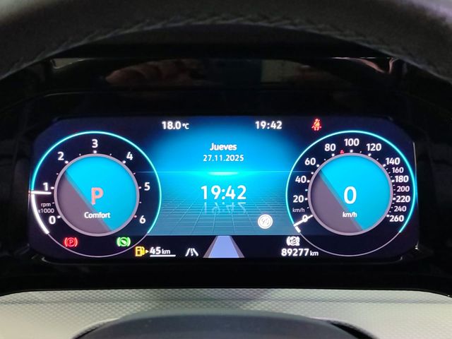 VOLKSWAGEN Golf Life 2.0 TDI DSG