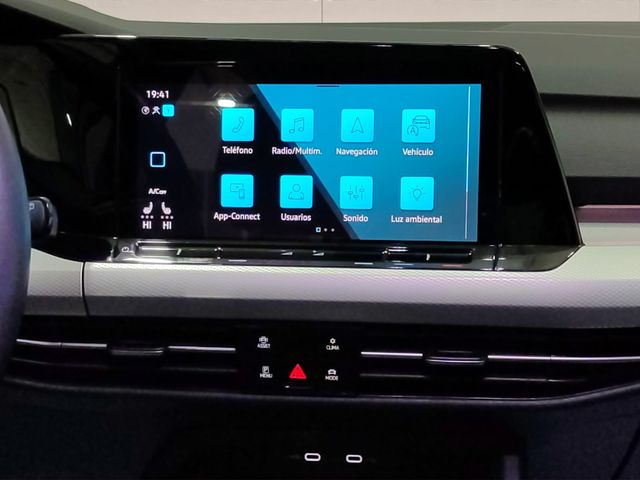 VOLKSWAGEN Golf Life 2.0 TDI DSG