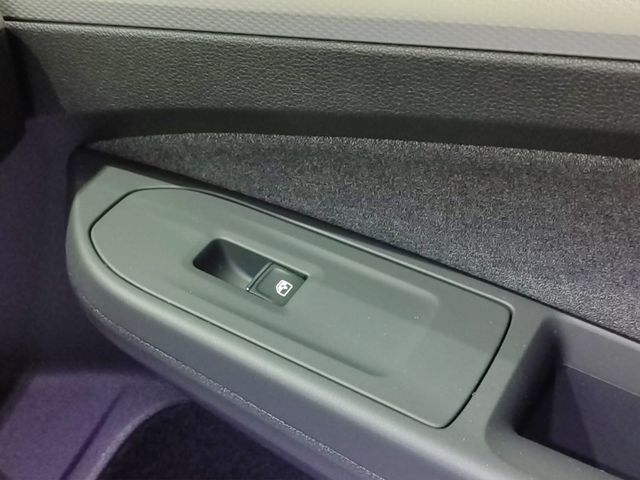 VOLKSWAGEN Golf Life 2.0 TDI DSG