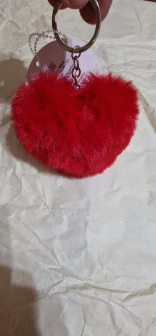 Portachiavi Cuore Rosso Peluche