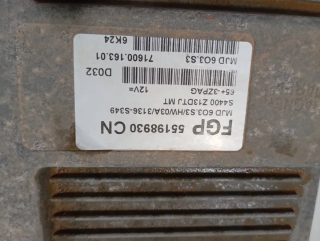 Centralita Motor UCE Opel Corsa