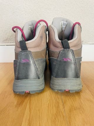 Botas montaña senderismo niñ@ impermeables