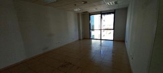 Oficina en venta en San Jerónimo - La Bachillera en Sevilla