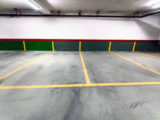 Garaje en venta en Centro en Palencia