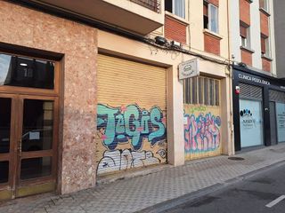 Local comercial en venta en Milagrosa en Pamplona