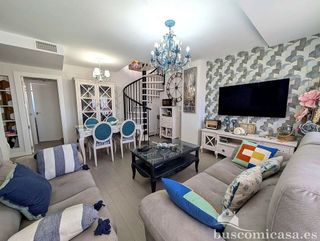 Ático en venta en Linares