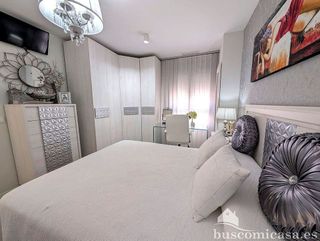 Ático en venta en Linares