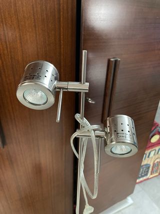 Lámpara de pie moderna