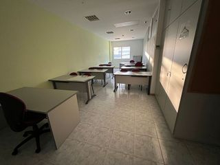 Oficina en alquiler en La Victoria - El Cabildo en Valladolid