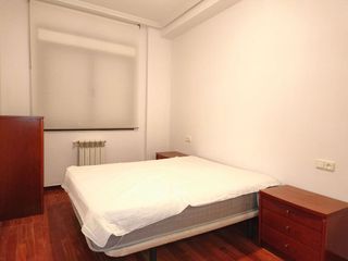 Piso en alquiler en Centro en Gijón