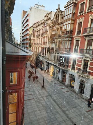 Piso en alquiler en Centro en Gijón