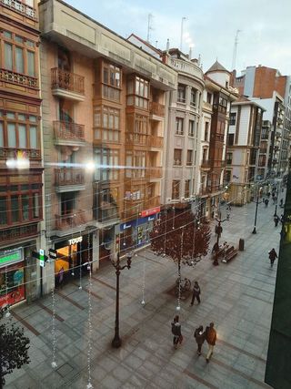Piso en alquiler en Centro en Gijón