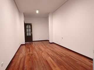 Piso en alquiler en Centro en Gijón