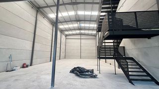 Nave industrial en alquiler en Massanassa