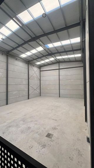 Nave industrial en alquiler en Massanassa