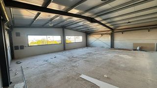 Nave industrial en alquiler en Massanassa