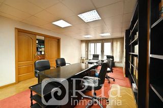 Oficina en alquiler en Ensanche en Coruña (A)