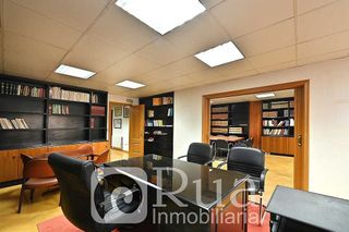 Oficina en alquiler en Ensanche en Coruña (A)