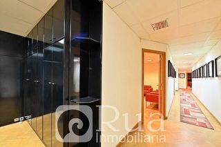 Oficina en alquiler en Ensanche en Coruña (A)