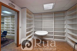 Oficina en alquiler en Ensanche en Coruña (A)
