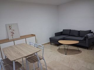 Piso en alquiler en Centro - Sagrario en Granada