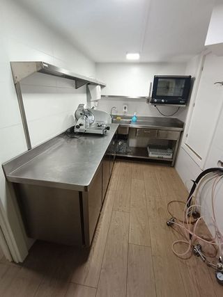 Local comercial en alquiler en Centro - Desierto - Arrontegi en Barakaldo