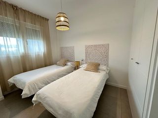 Piso en alquiler en Estepona Oeste - Valle Romano - Bahía Dorada en Estepona