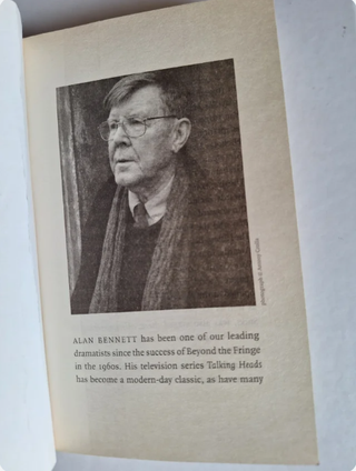 The Lady in the Van de Alan Bennett - Libro inglés