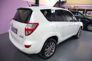 Toyota Rav4 2.2 D-4D Executive 150cv Aut.