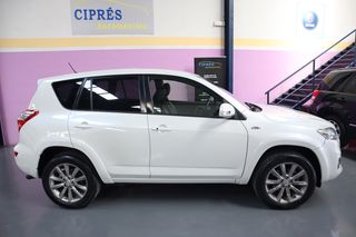 Toyota Rav4 2.2 D-4D Executive 150cv Aut.