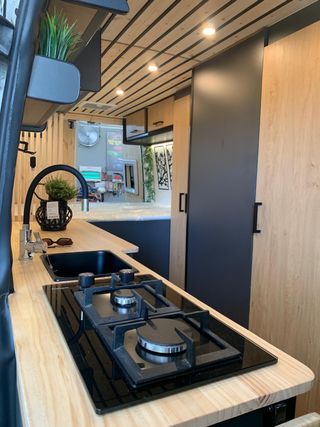 Camper con menos de 2 años  L4H2 Mercedes Sprinter