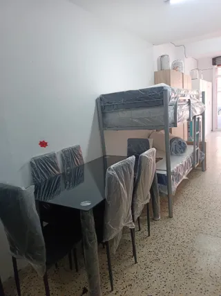 Tavolo in vetro + 6 sedie