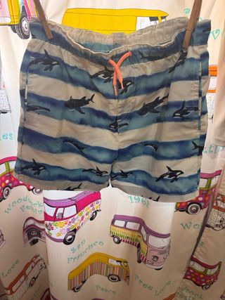 Lote: Conjunto RM, 3 camisetas y 1 Bañador