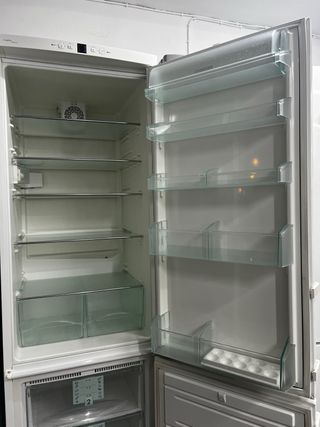 Nevera Liebherr Blanca