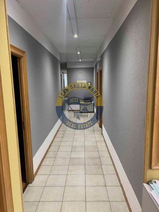 Local comercial en venta en La Chantría - La Lastra en León