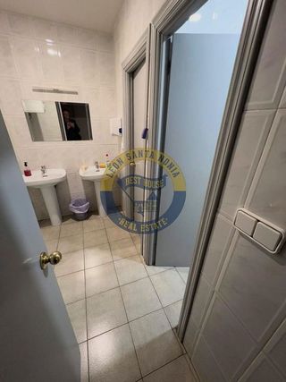 Local comercial en venta en La Chantría - La Lastra en León